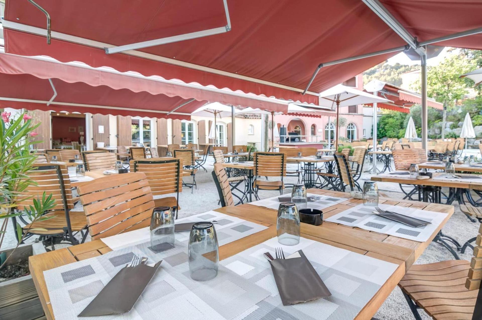 Duplex Dans Village Vacances En Ardeche Grospierres Exterior foto